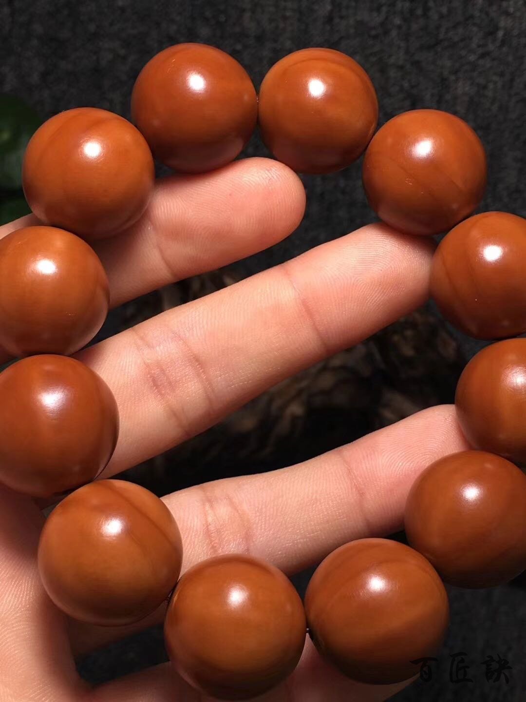 橄榄核雕作品